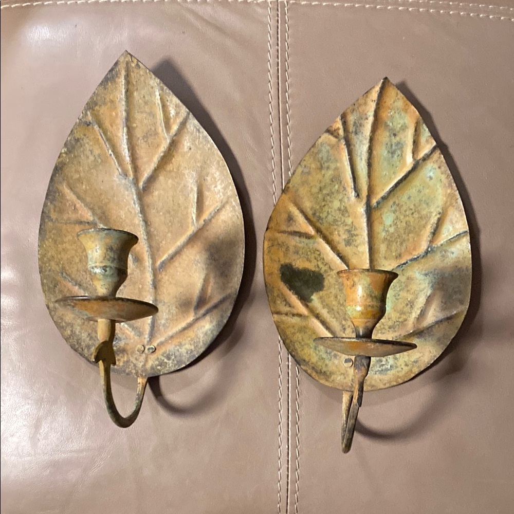 Leaf Design Wall Sconce Set - Gold and Brown